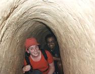 cu_chi_tunnels_1.jpg